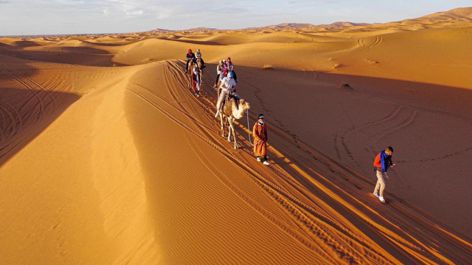 Aladdin Merzouga Camp מראה חיצוני תמונה