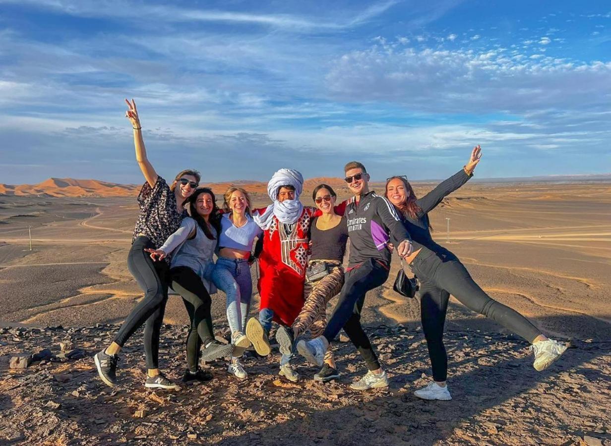 Aladdin Merzouga Camp מראה חיצוני תמונה
