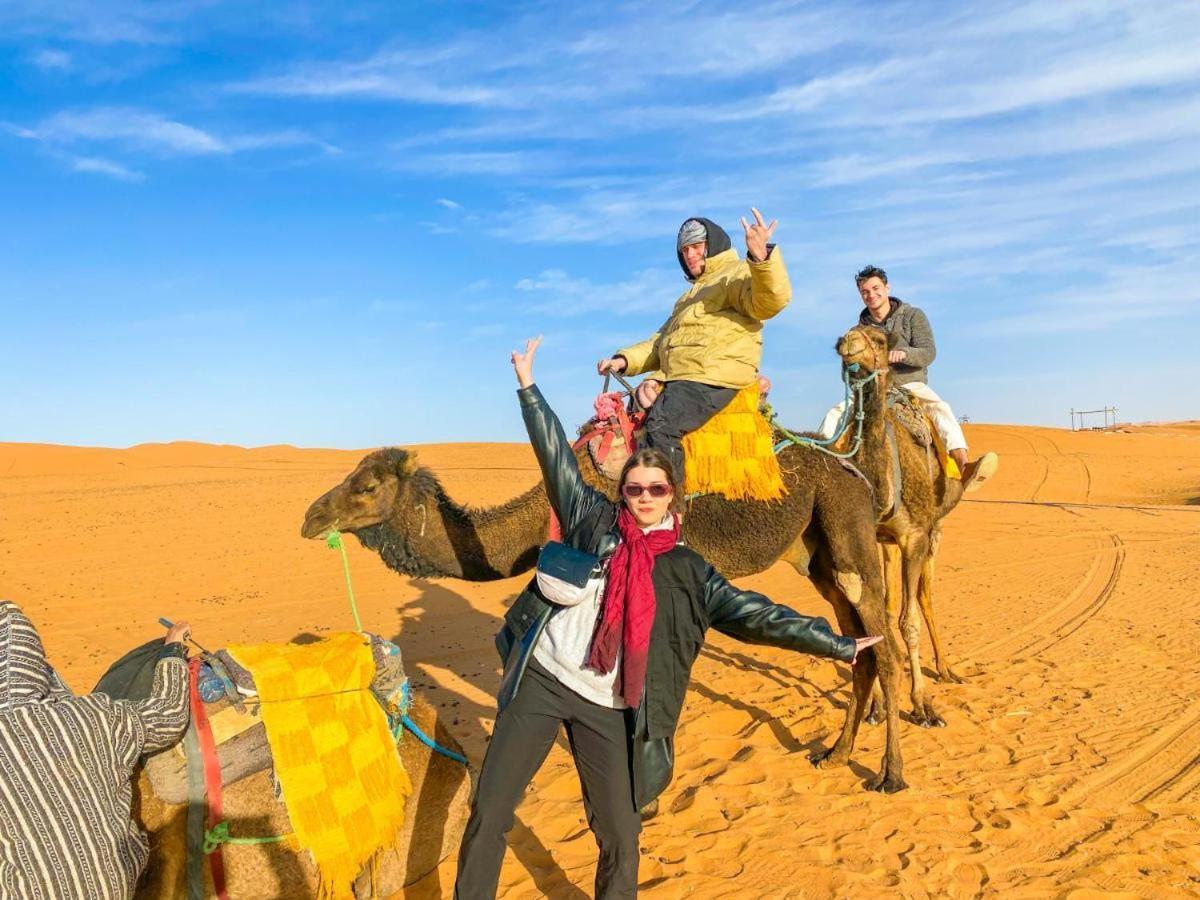 Aladdin Merzouga Camp מראה חיצוני תמונה