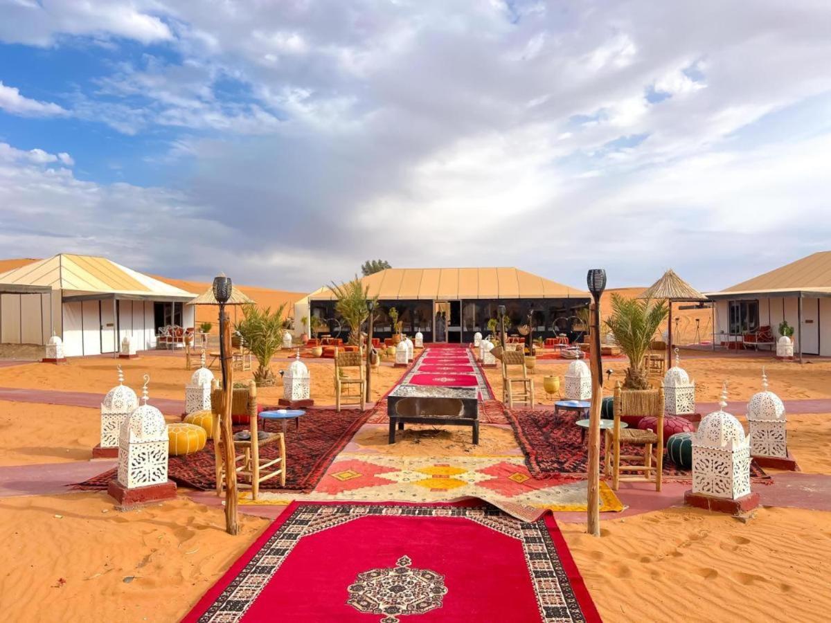 Aladdin Merzouga Camp מראה חיצוני תמונה