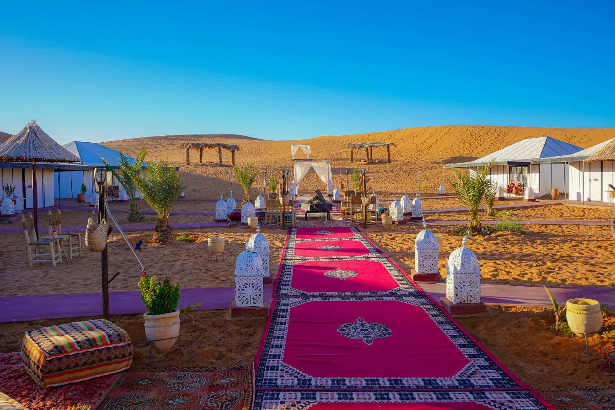 Aladdin Merzouga Camp מראה חיצוני תמונה