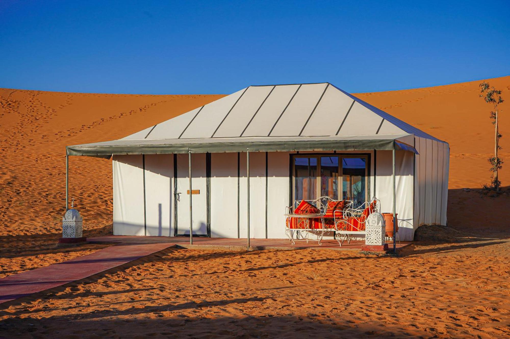 Aladdin Merzouga Camp מראה חיצוני תמונה