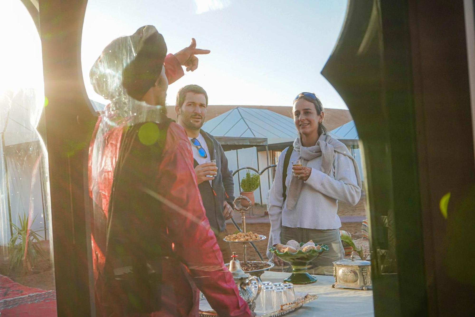 Aladdin Merzouga Camp מראה חיצוני תמונה